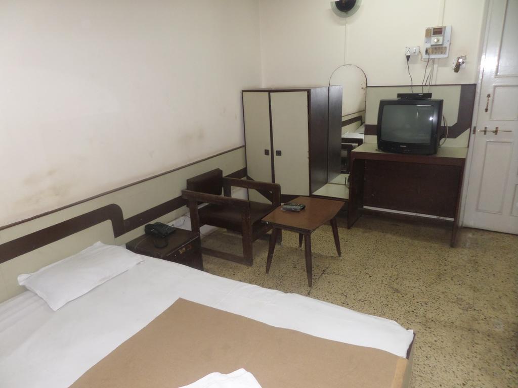 Hotel Shilpa Nashik Kamer foto