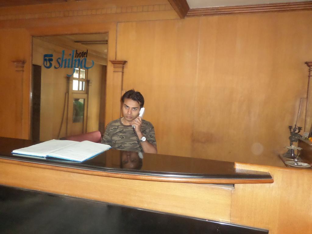 Hotel Shilpa Nashik Buitenkant foto
